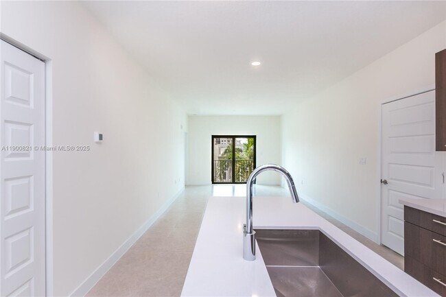 Photo - 4640 NW 84th Ave Unit 46