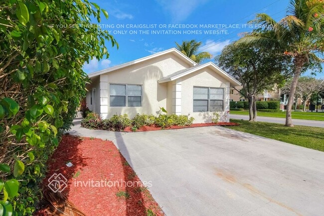 Photo - 937 SE 3rd Ave