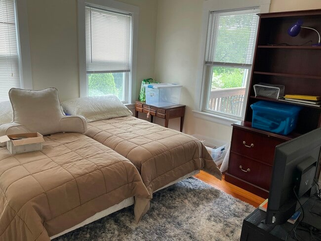 Photo - 866 South St