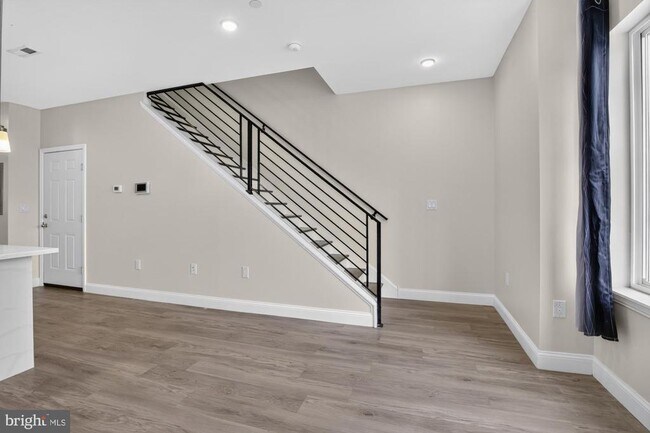Photo - 519 N 11th St