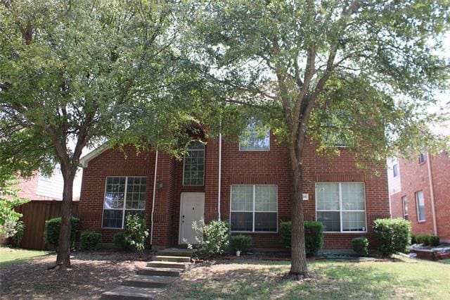 Building Photo - 1608 Broadmoor Dr