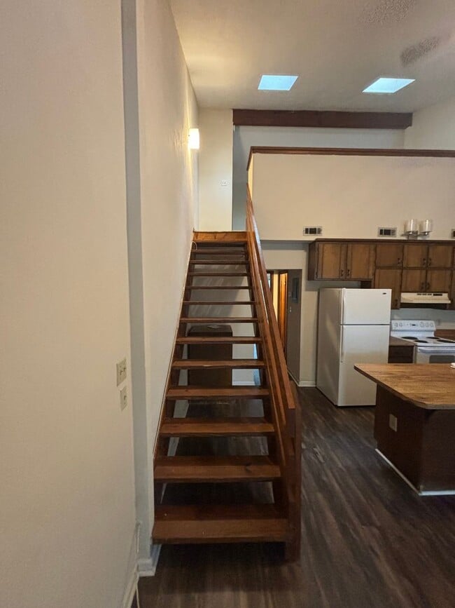 Photo - Charming 1 Bedroom 1 Bathroom with a loft!