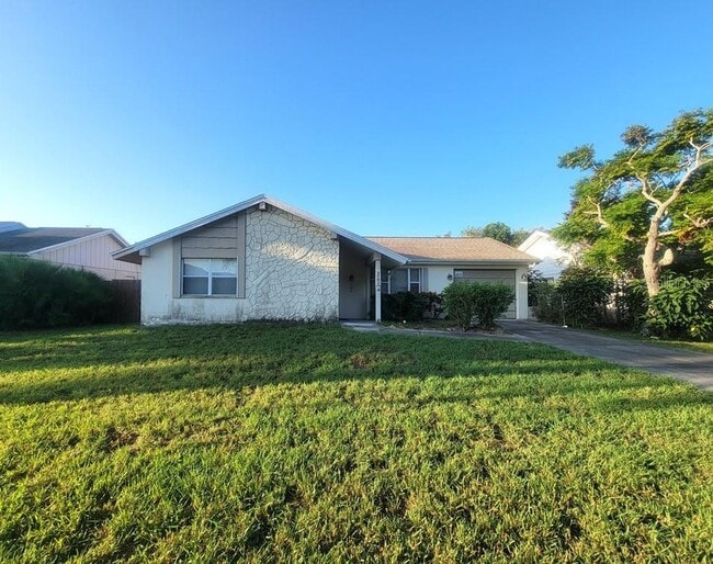 Photo - 3702 Sail Dr