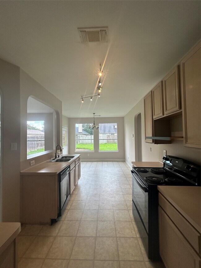 Photo - 2822 Green Lodge Cir