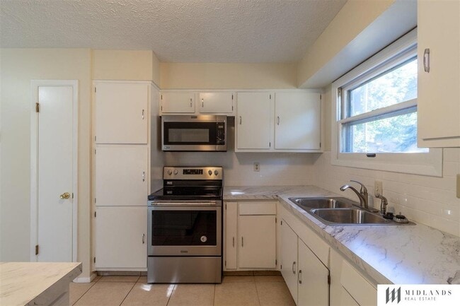 Photo - 3401 Sherwood Dr