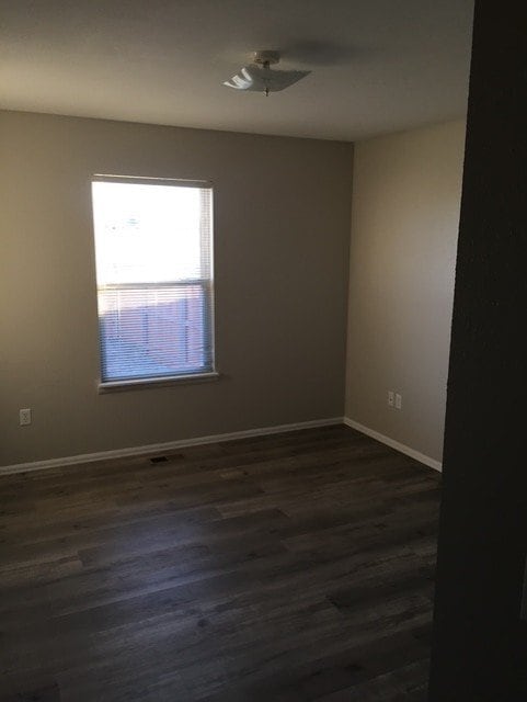 Photo - 96 E Spaulding Ave