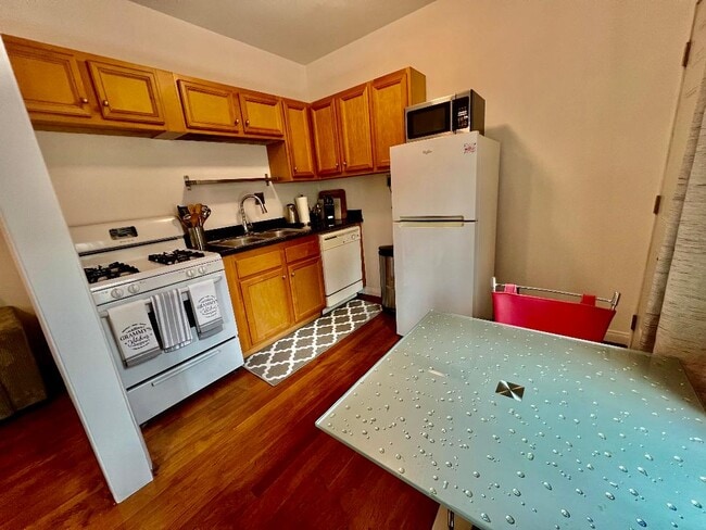 Photo - 1144 N Hudson Ave Unidad 1144