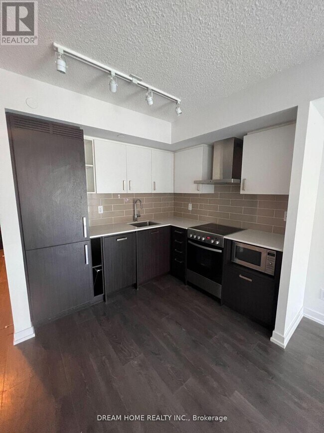 Photo - 125 Redpath Ave Unit 1407