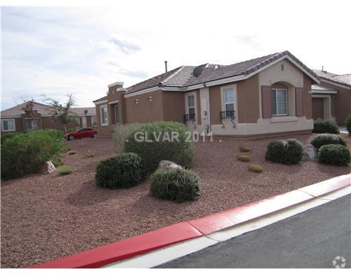 Building Photo - 5005 Bayberry Crest St Rental