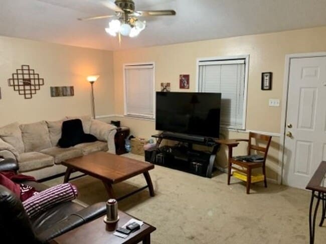 Photo - Bryan - 3 Bedroom - 2 Bath -1 vehicle garage - Fenced in back yard - House.