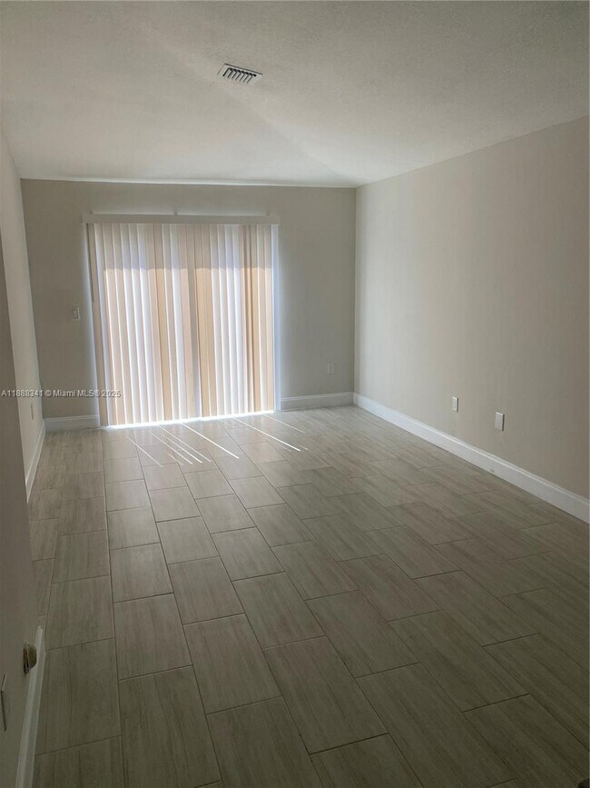 Photo - 14102 SW 120th Ct House