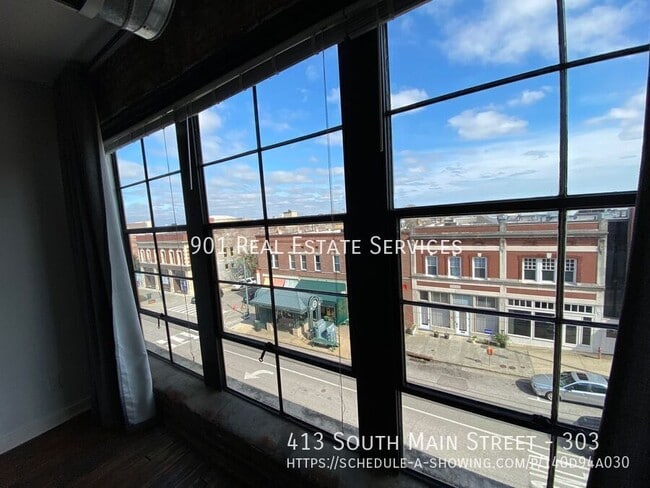 413 S Main St
