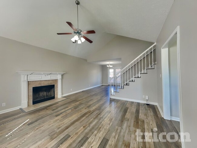 Photo - 629 Wolfchase Dr