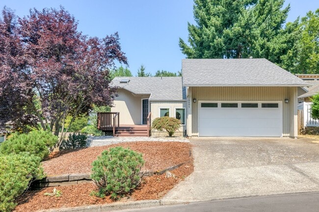 Building Photo - 3 Bedroom, 2.5 Bathroom Home Nestled in the Heart of Picks Landing Neighborhood