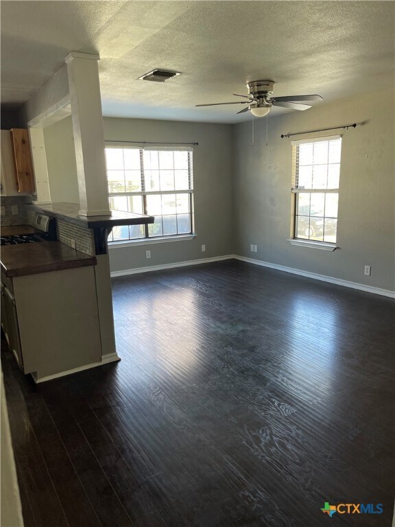 660 Magazine Ave House House Rental in New Braunfels, TX