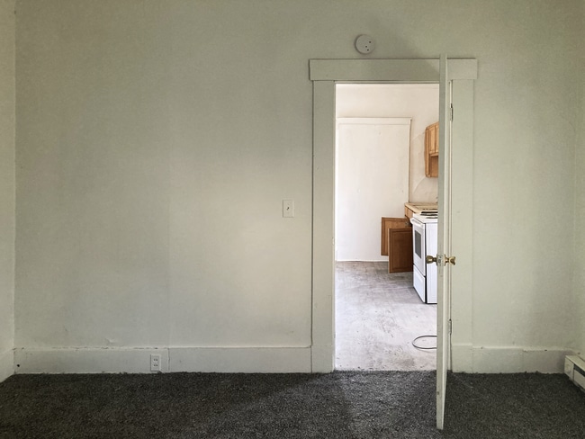 Photo - 626-628 W Main St Unit 626 #2