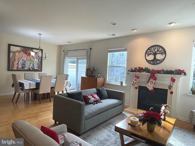 Photo - 57 Haddon Ct