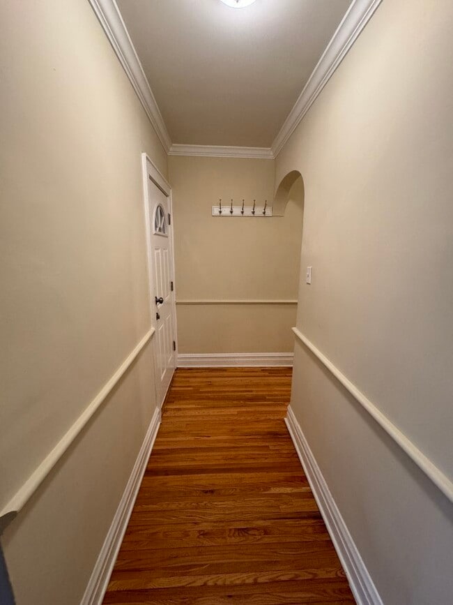 Photo - 2221 W Arthur Ave Unit 3