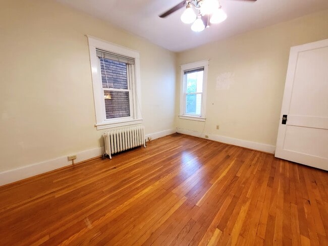 Photo - 222 Morewood Ave