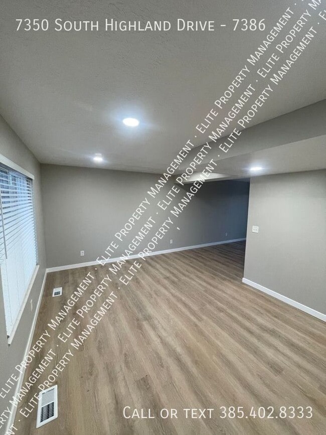 Photo - 7350 S Highland Dr Unidad 7386