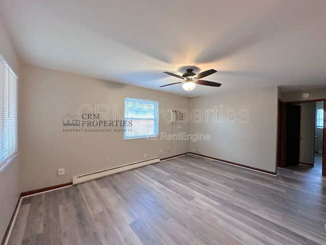 Photo - 9207 E 12th St