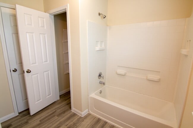 Photo - 13142 Withee Path Ln
