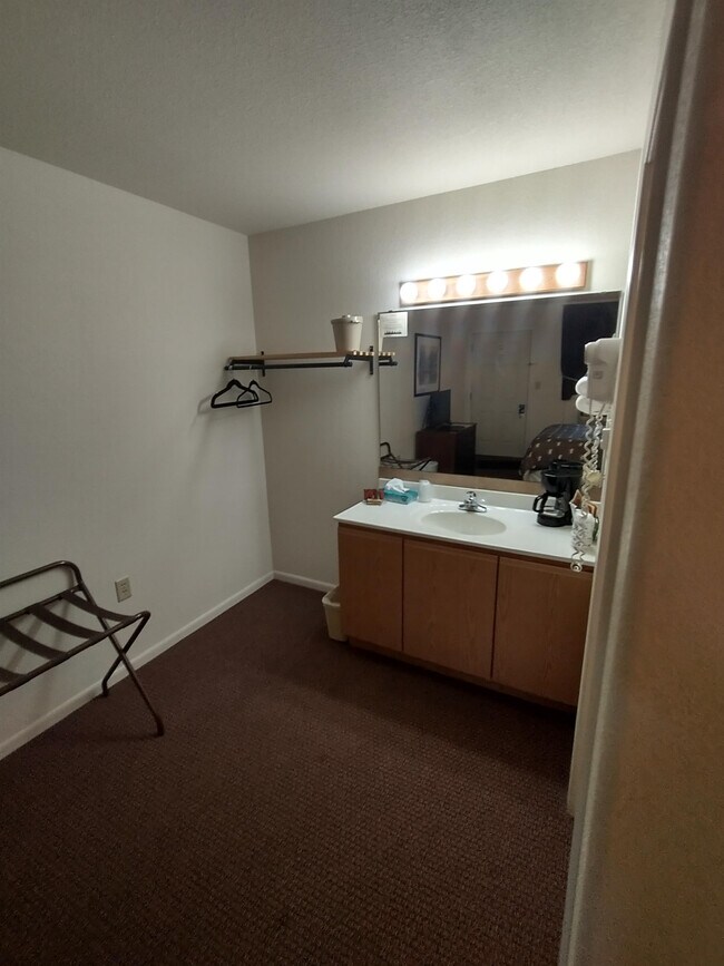 N4848 Hwy 253 Apartment Spooner, WI