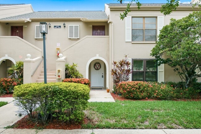 Building Photo - 2453 Egret Blvd