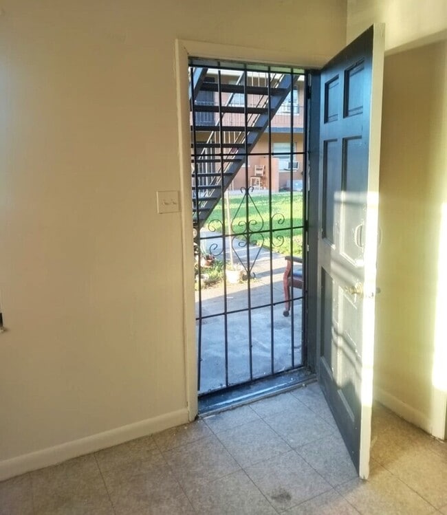 Photo - 218 S Tampa Ave Unidad 4