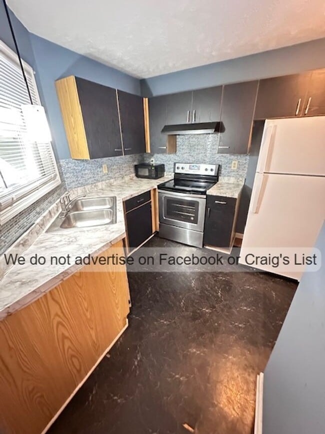 Photo - 946 Stewarts Creek Dr