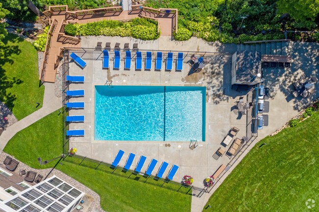 Piscina - Bayview Apartments