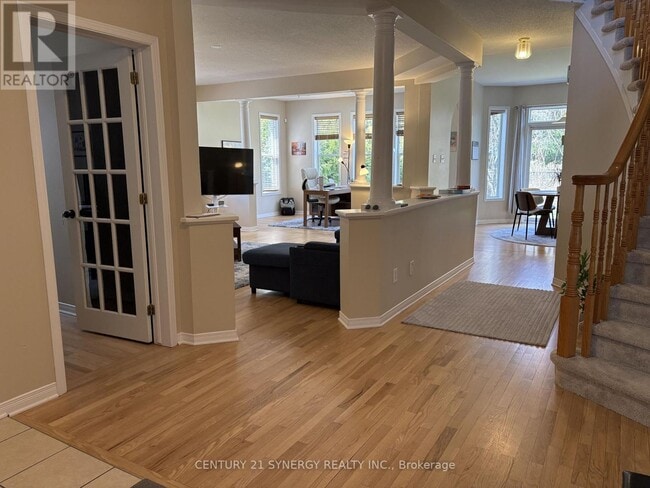 Photo - 149 Insmill Crescent