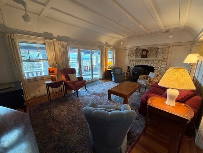 Photo - 630 Washington St Unit 1