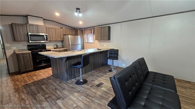 Photo - 44 Crawford Dr