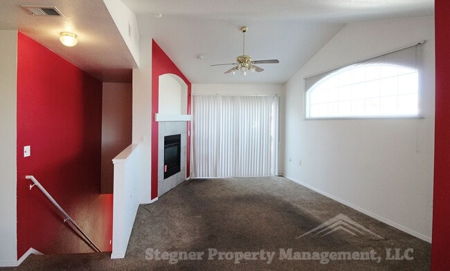 Photo - Wonderful Condo w/Garage