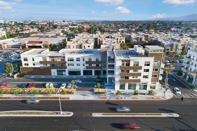 Primary Photo - VEO Communities