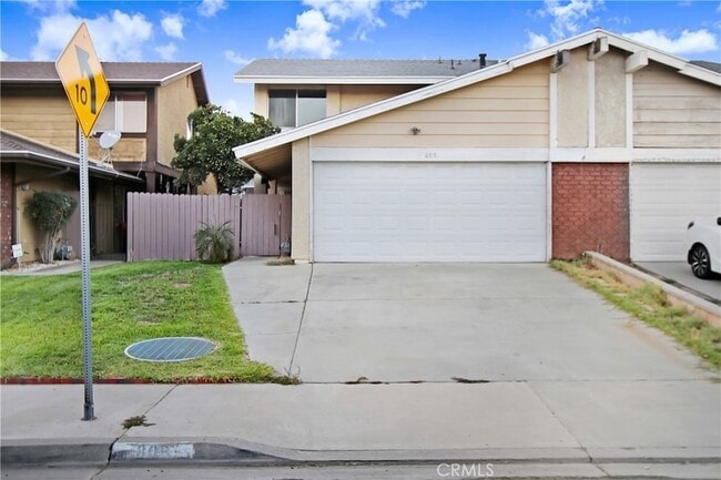Photo - 805 Quail Dr