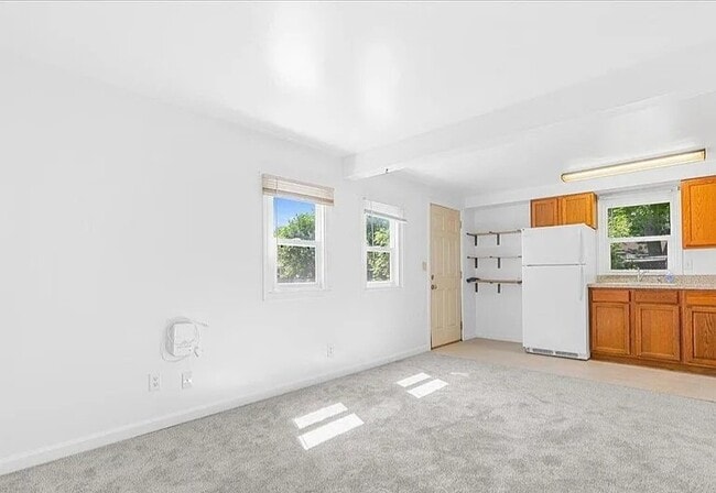 3705 Burchfield Dr Unit Rear