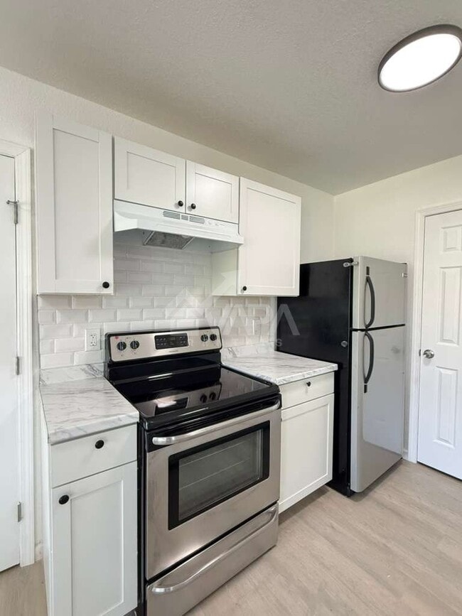 Photo - 7319 Walnut Valley Dr