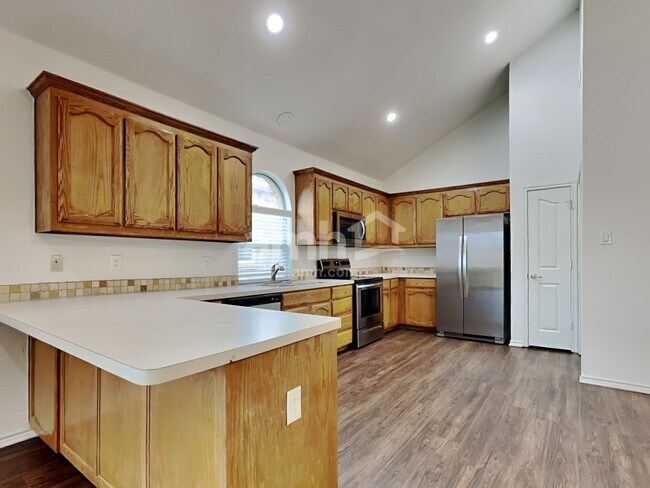 Photo - 3817 Old Richwood Ln