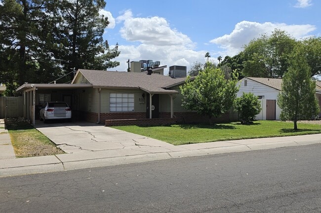 Photo - 1021 S Una Ave