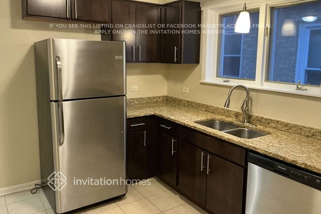 Photo - 2723 N 77th Ave