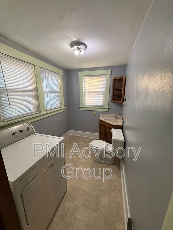 Photo - 1228 SW Woodward Ave