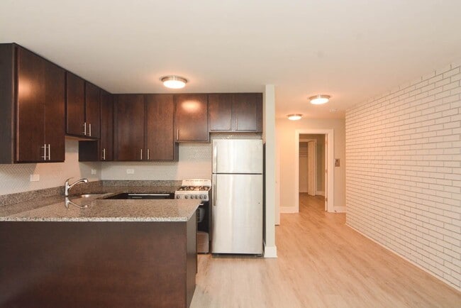 1538 N Dearborn St Unit A2