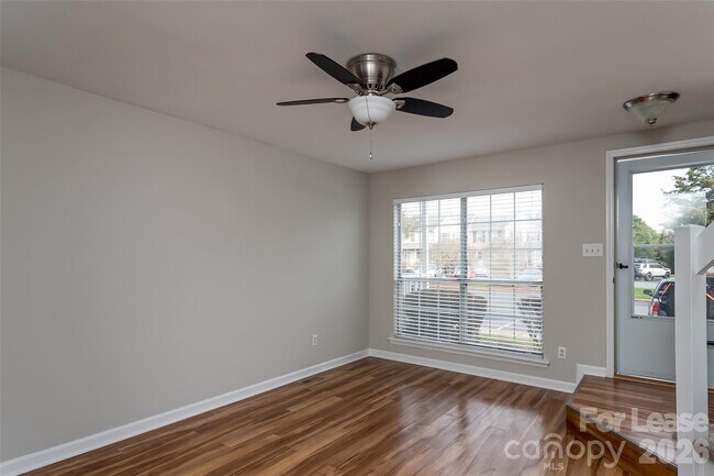 Photo - 8212 Circle Tree Ln