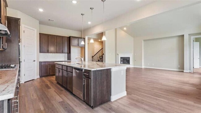 Photo - 19309 Burrowbridge Rd