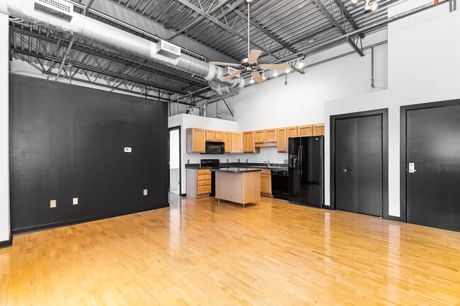 Photo - 700 Market St Unit 203