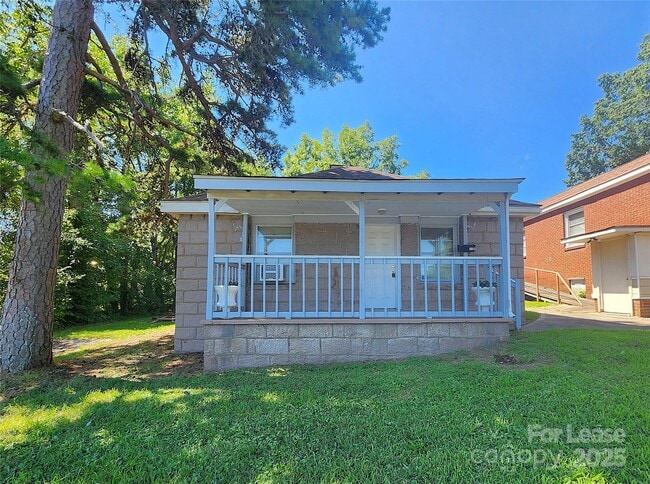 Building Photo - 714 S Harding Ave Rental