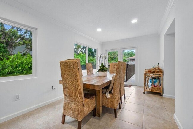 Photo - 125 Gregory Pl