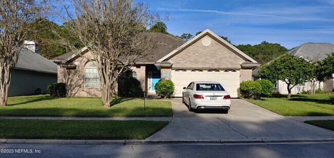 Photo - 8554 Walden Glen Dr Casa